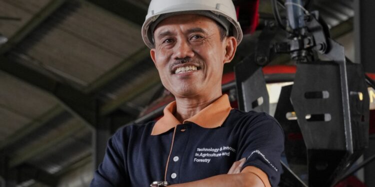 Dosen Instiper Rancang Truk Cerdas Angkut TBS Sawit