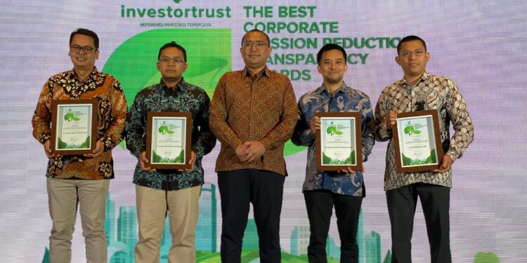 Kurangi Efek Gas Rumah Kaca, Astra Agro Raih The Best Corporate Emission Reduction Transparency Award 2025