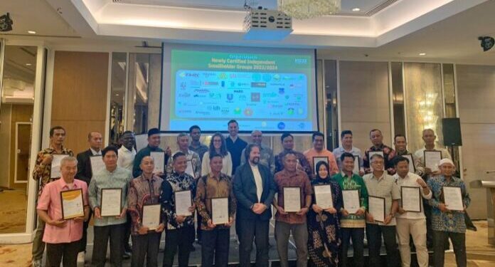 Didukung Sinar Mas Agribusiness and Food, 299 Petani Aceh Peroleh Sertifikasi RSPO