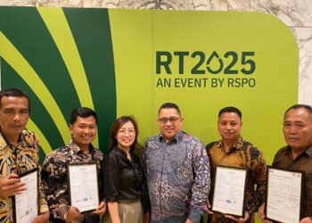 Empat Kelompok Petani Swadaya Binaan Asian Agri Raih Sertifikasi RSPO
