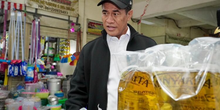 Kepala Bapanas Temukan Harga Minyakita Offside, Dijual Rp18.000 per Liter