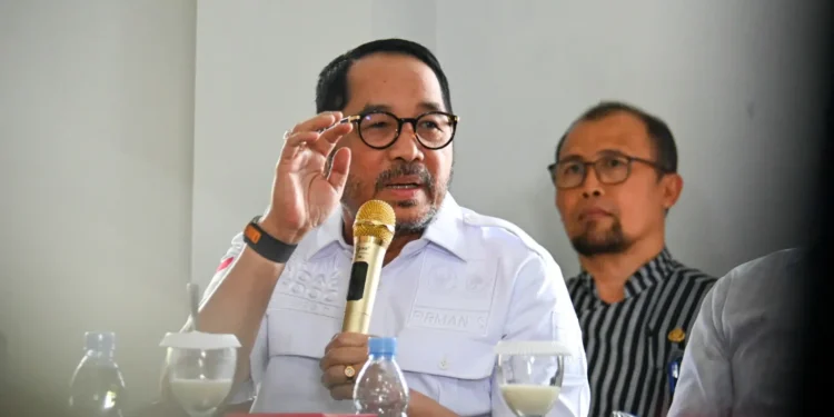 DPR Minta Pemerintah Berikan Kepastian Hukum Bagi Pelaku Sawit Pasca Penertiban Kawasan Hutan