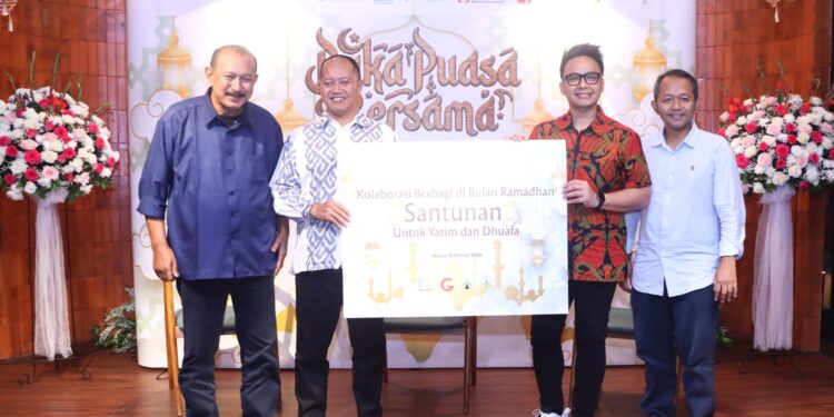 Forwatan dan Tiga Asosiasi Industri Hilir Sawit Salurkan Bantuan kepada Yatim Piatu