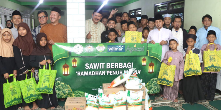 Forwatan Bersama Industri Sawit Hadirkan Kebahagiaan Ramadan untuk Anak Yatim