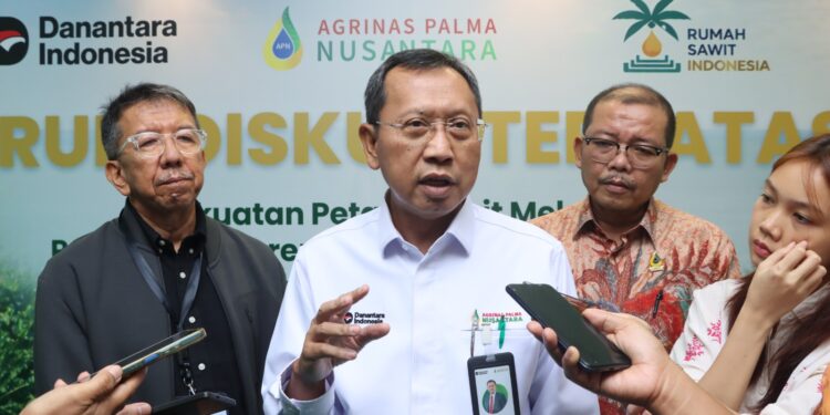 Agrinas Palma Fasilitasi Petani Sawit Tingkatkan Produktivitas