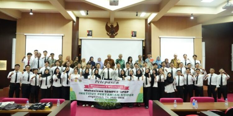 Instiper Yogyakarta Luluskan 50 Mahasiswa Penerima Beasiswa Sawit BPDP Angkatan Pertama