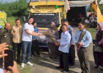 BPDP dan ASPEKPIR Lepas Ekspor Perdana 28 Ton Lidi Sawit ke China