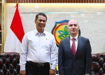 Bidik Pasar Timur Tengah, Mentan Dorong Ekspor Kelapa dan CPO ke Lebanon