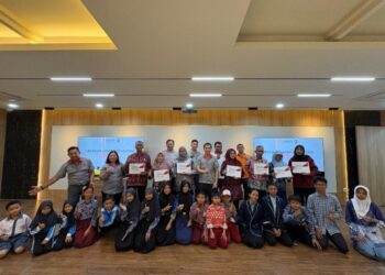 Sinar Mas Agribusiness and Food Berikan Beasiswa Pendidikan untuk 137 Pelajar di Tarjun