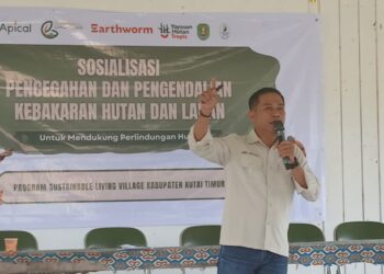 Apical-Earthworm Foundation Perkuat Pencegahan dan Penanganan Karhutla di Desa Tepian Makmur