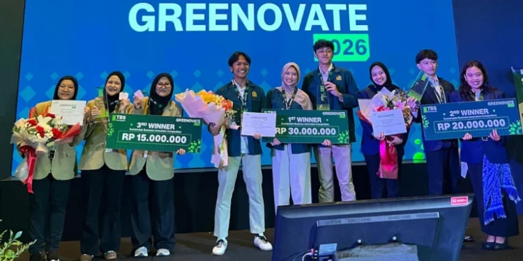 Ubah Limbah Sawit Jadi Material Elektroda,Tim Mahasiswa UGM Raih Penghargaan Greenovate