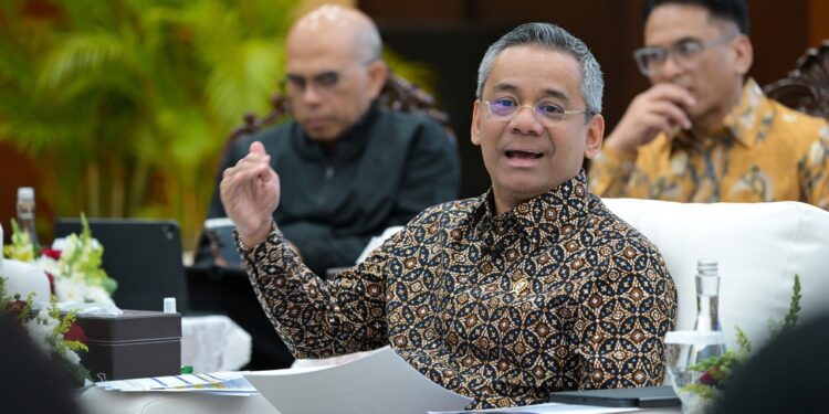 Menkeu Suahasil Nazara Dorong Investasi Swasta Jangkau Pekebun Rakyat